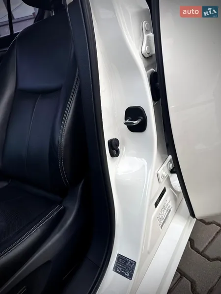 Infiniti Q50 2016 VIN JNKDV71E1GM551559 фото оголошення 45 з 92