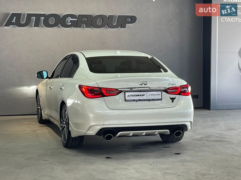 Седан Infiniti Q50 2017 в Одессе