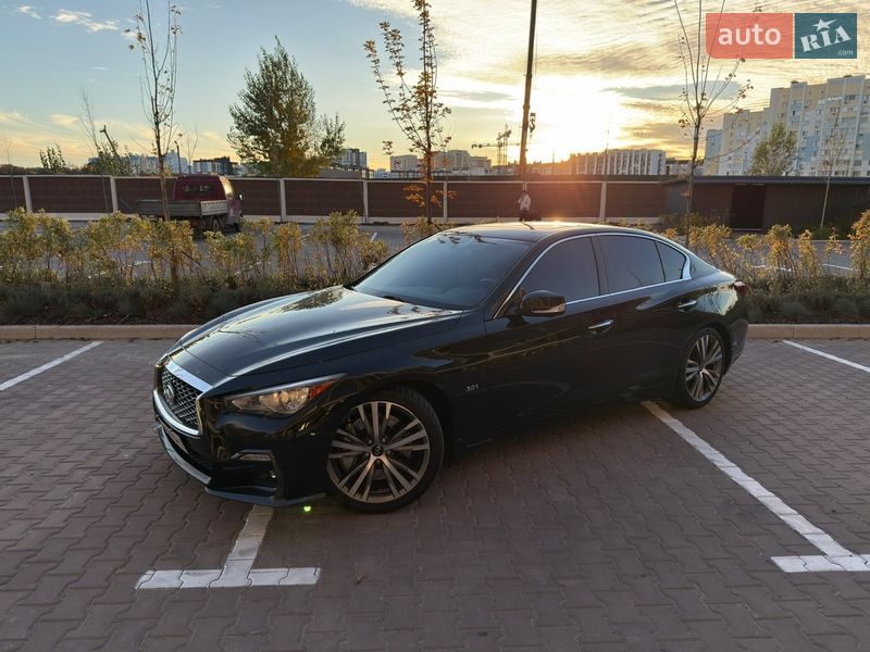 Седан Infiniti Q50 2019 в Киеве
