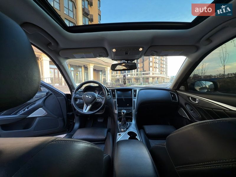 Седан Infiniti Q50 2019 в Киеве