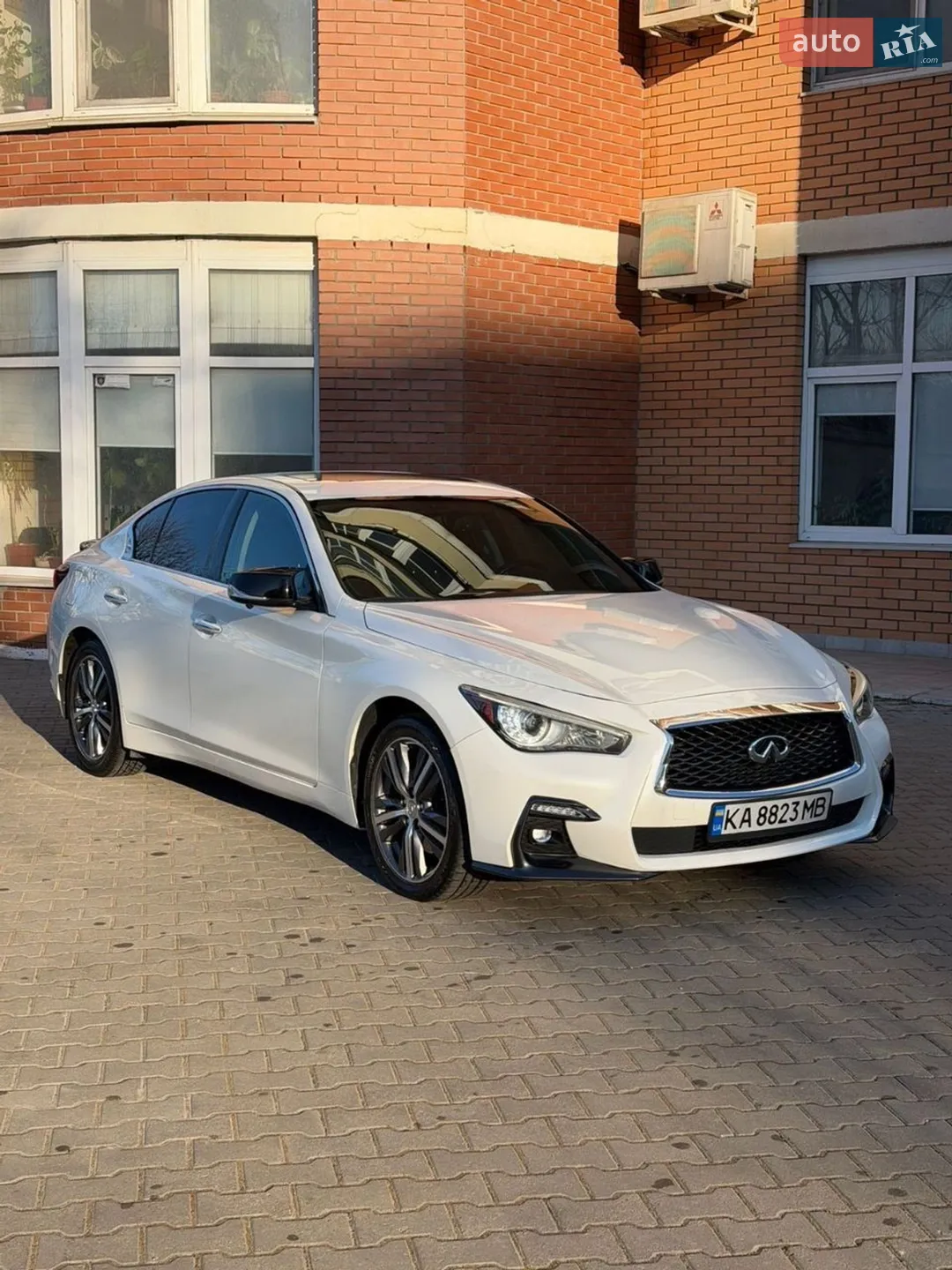 2017 Infiniti Q50 - мініатюра 6