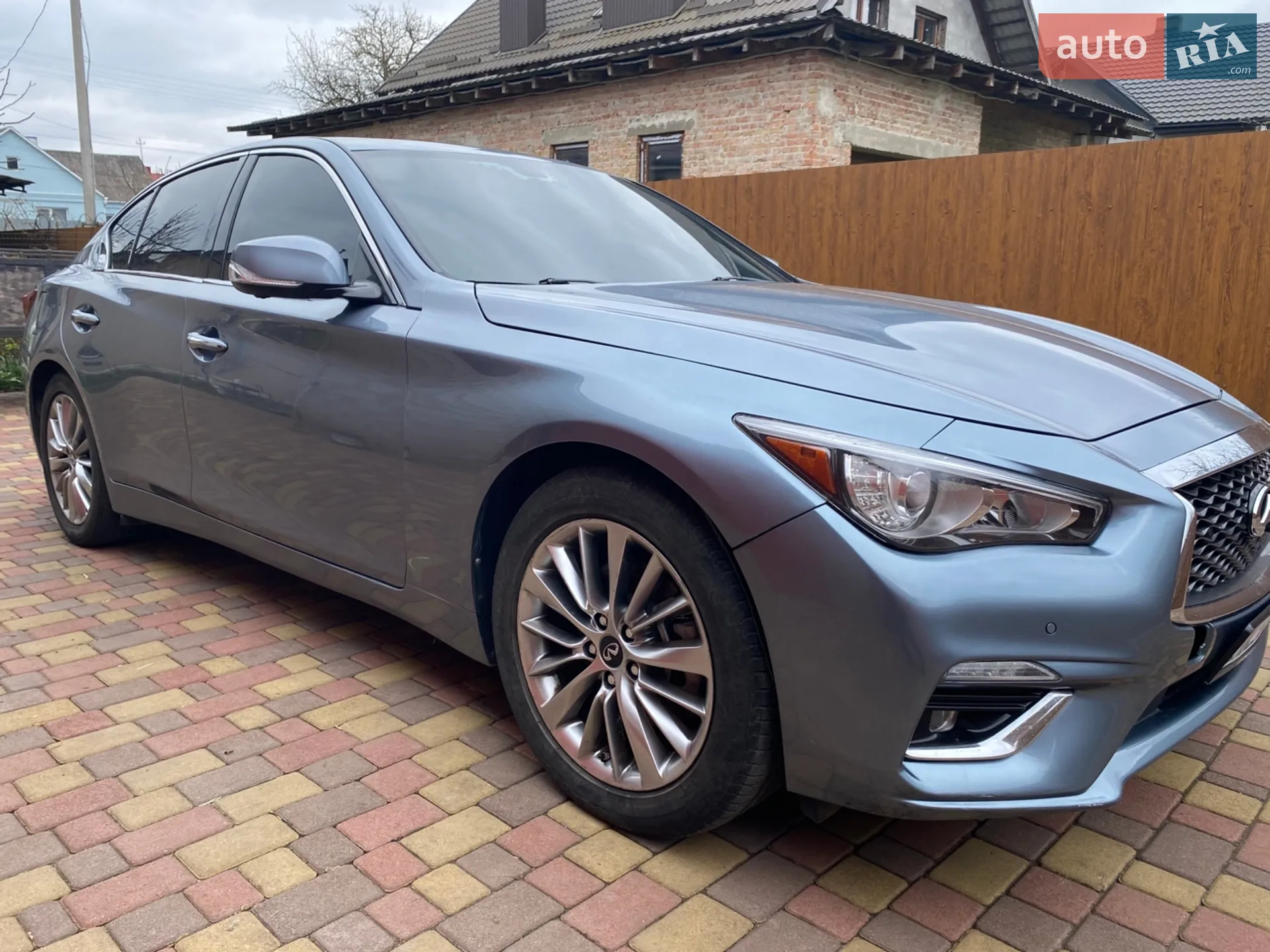 2017 Infiniti Q50 - мініатюра 12