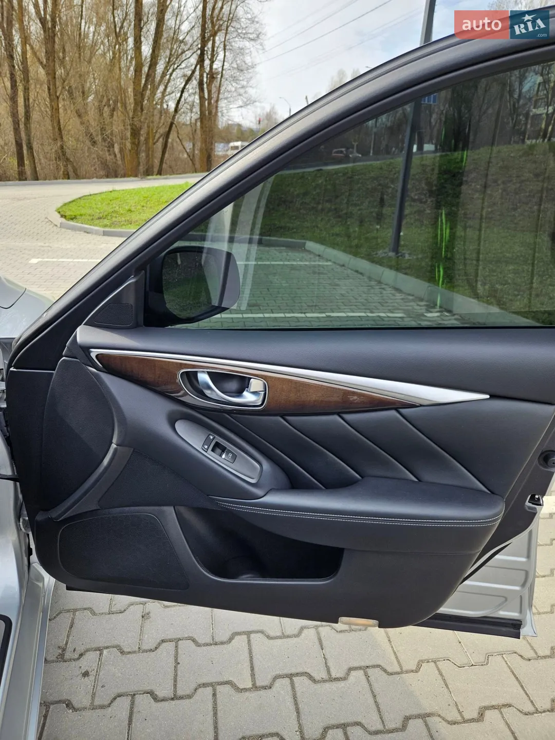 2017 Infiniti Q50 - мініатюра 10