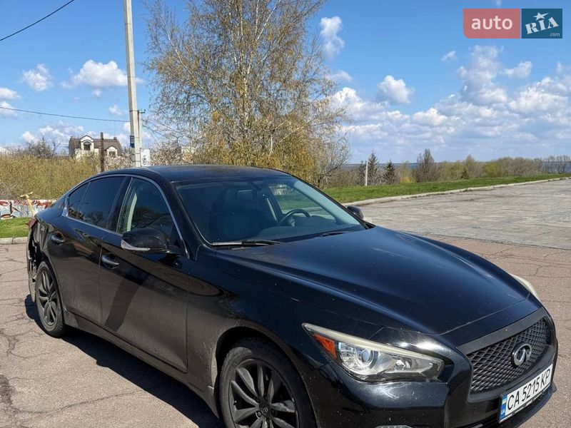 Седан Infiniti Q50 2016 в Черкассах