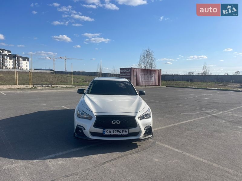 Седан Infiniti Q50 2017 в Киеве