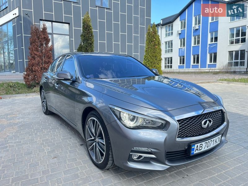Седан Infiniti Q50 2016 в Виннице
