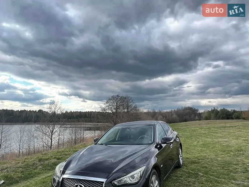 Infiniti Q50