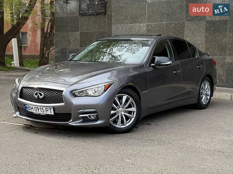 Infiniti Q50 2014