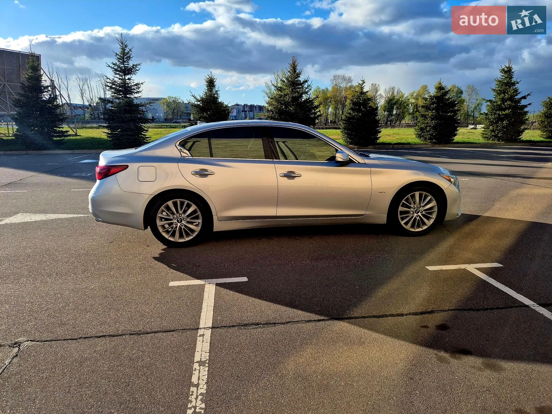 2017 Infiniti Q50 - мініатюра 9