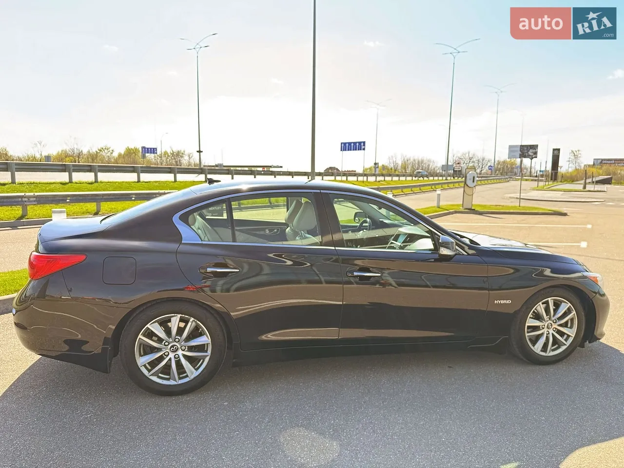 2014 Infiniti Q50 - мініатюра 19
