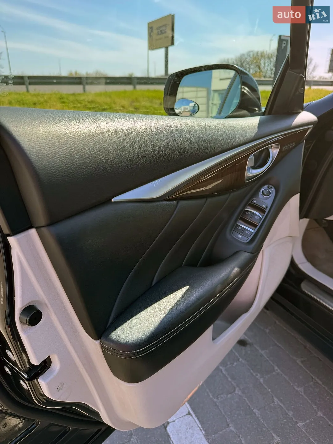 2013 Infiniti Q50 - мініатюра 23