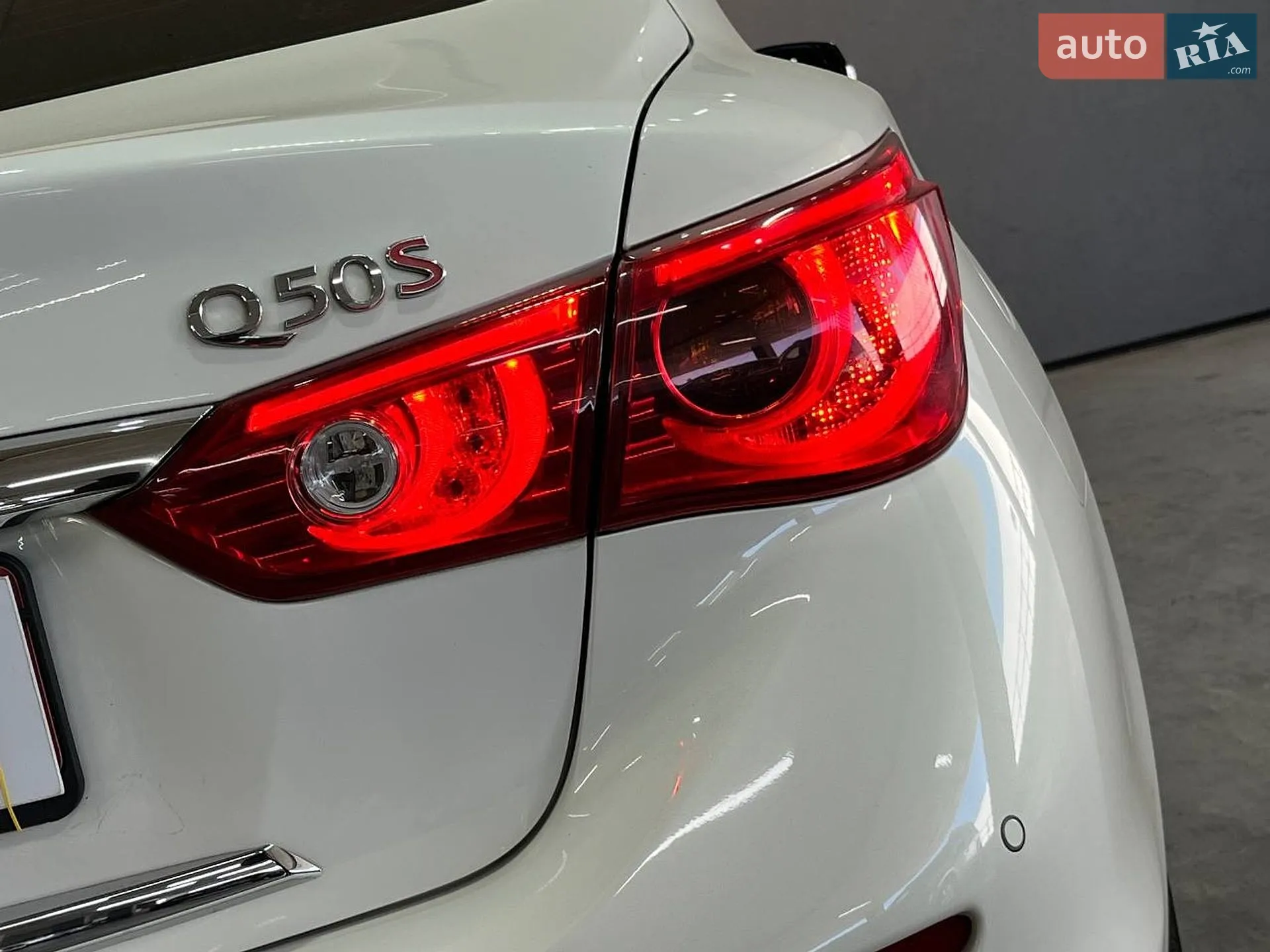 2014 Infiniti Q50 - мініатюра 17