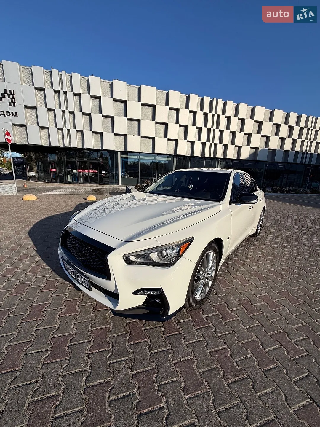 2018 Infiniti Q50 - мініатюра 3