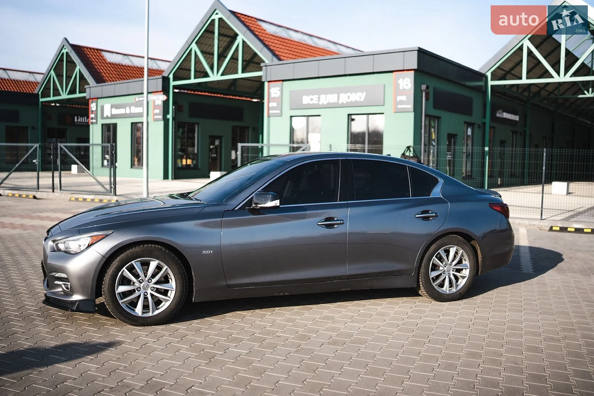 2016 Infiniti Q50 - мініатюра 3