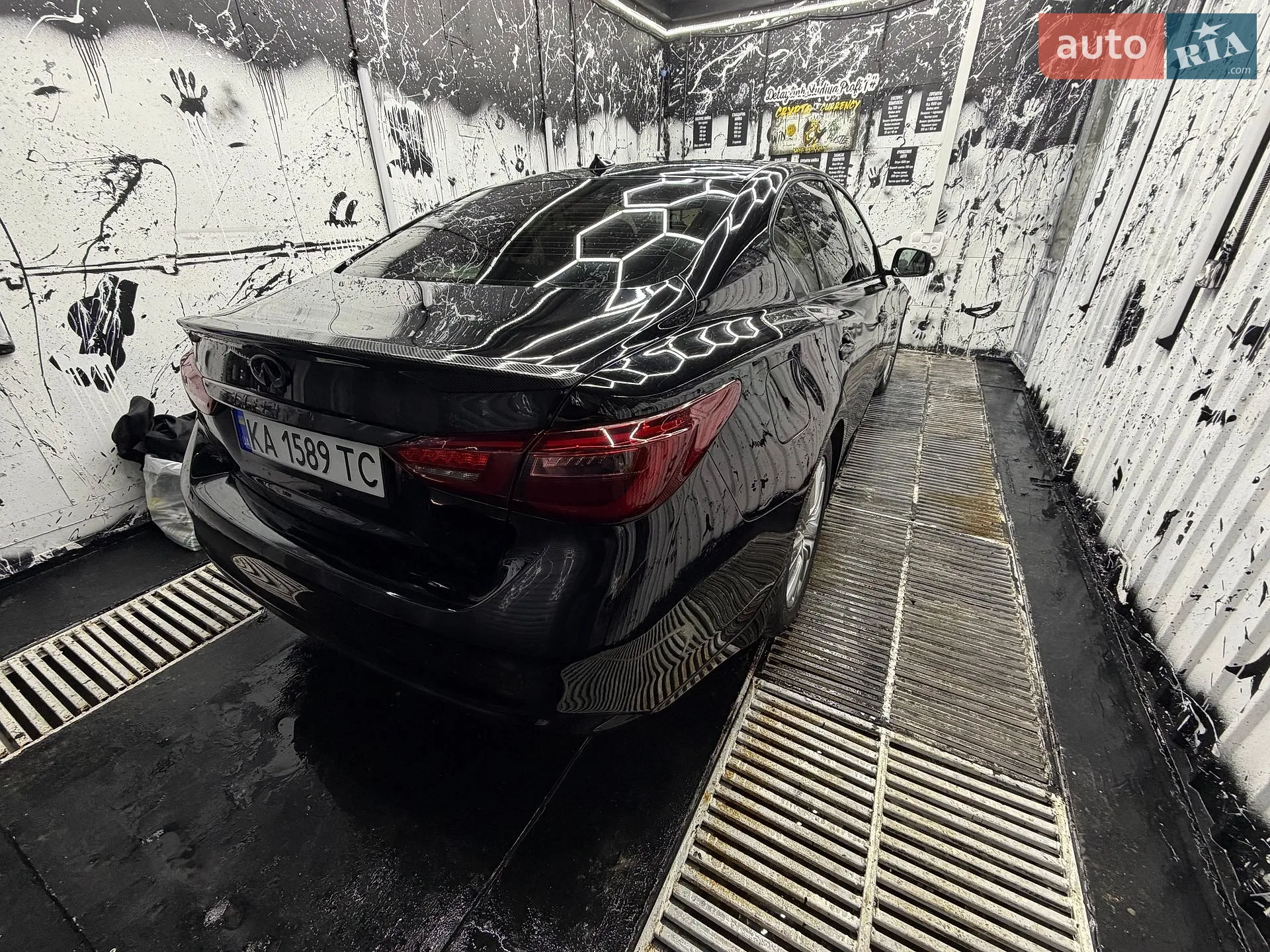 2018 Infiniti Q50 - мініатюра 17