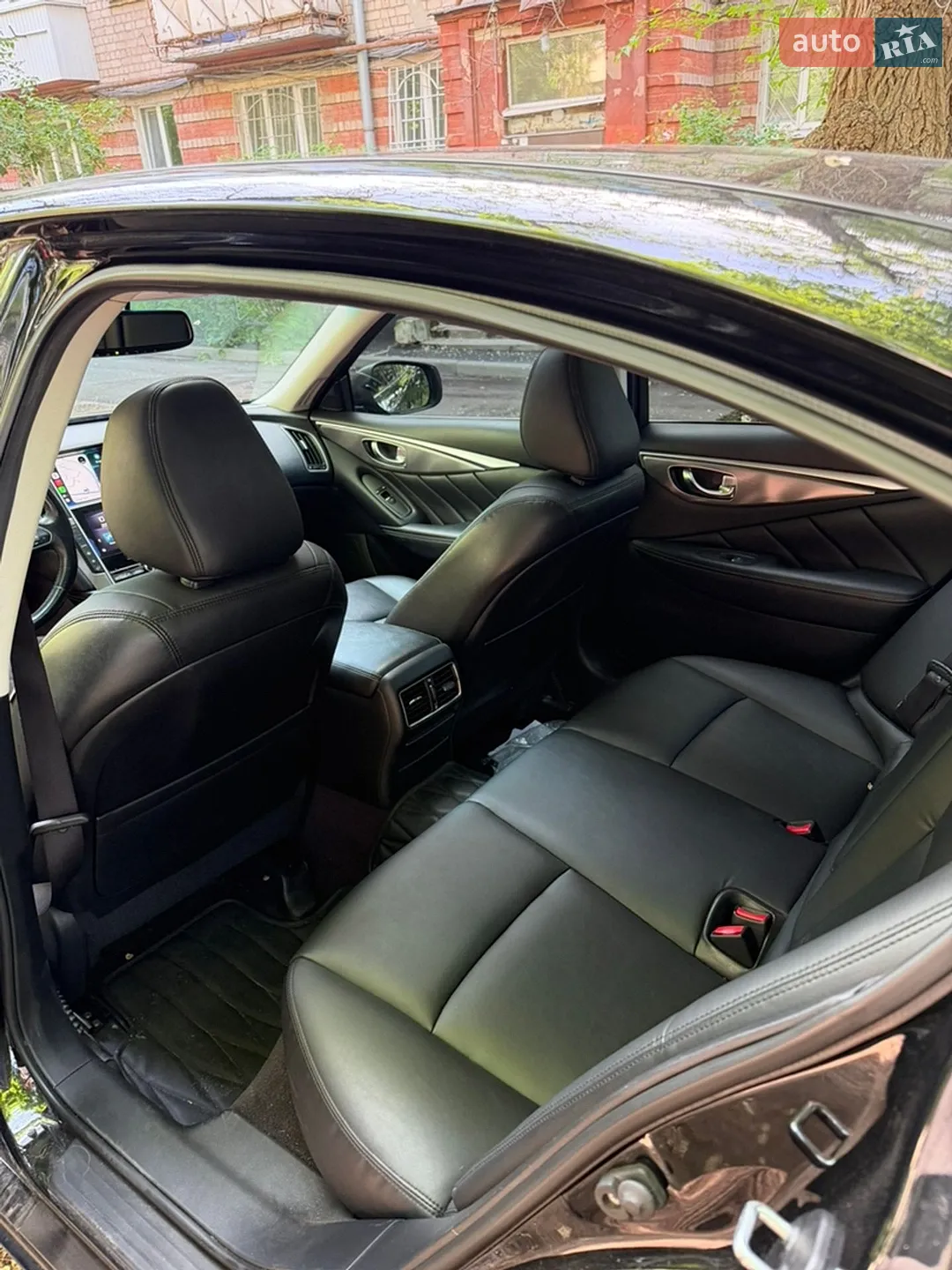 2015 Infiniti Q50 - мініатюра 11