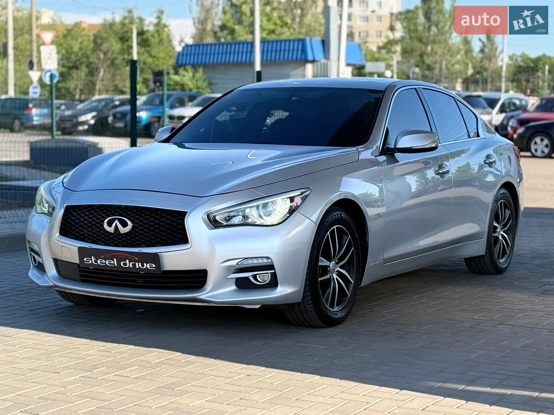2016 Infiniti Q50 - фото 1