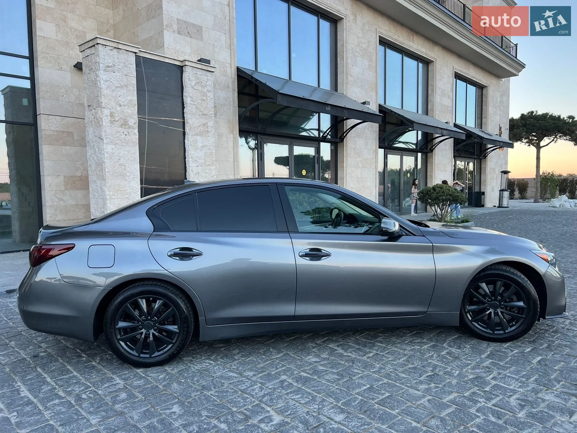 2013 Infiniti Q50 - мініатюра 4