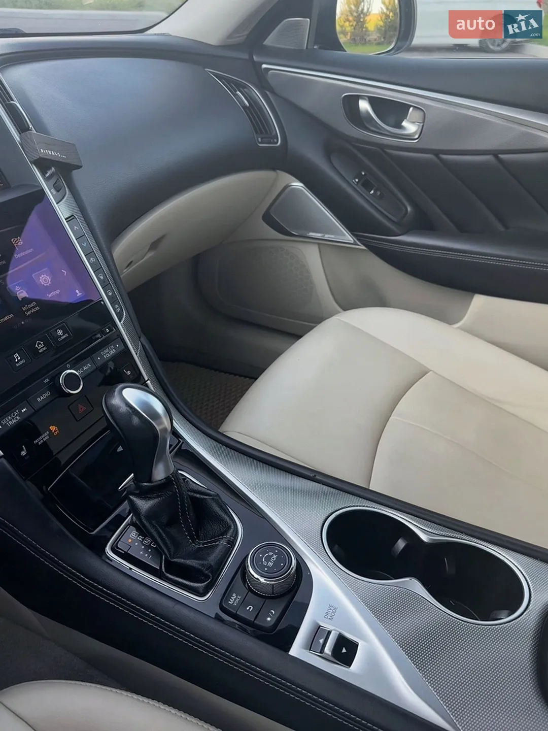 2016 Infiniti Q50 - мініатюра 21