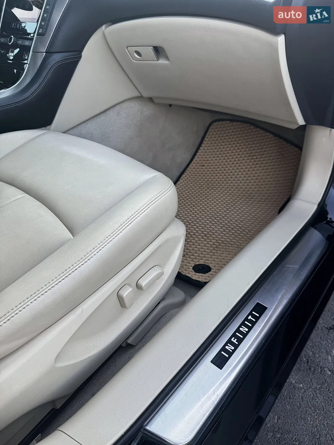 2016 Infiniti Q50 - мініатюра 35