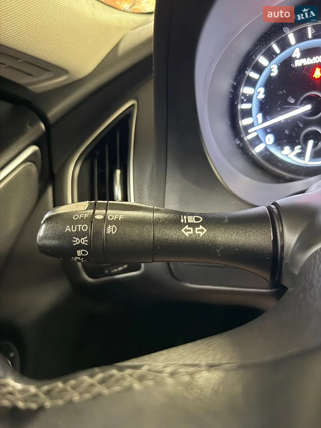 2019 Infiniti Q50 - мініатюра 17