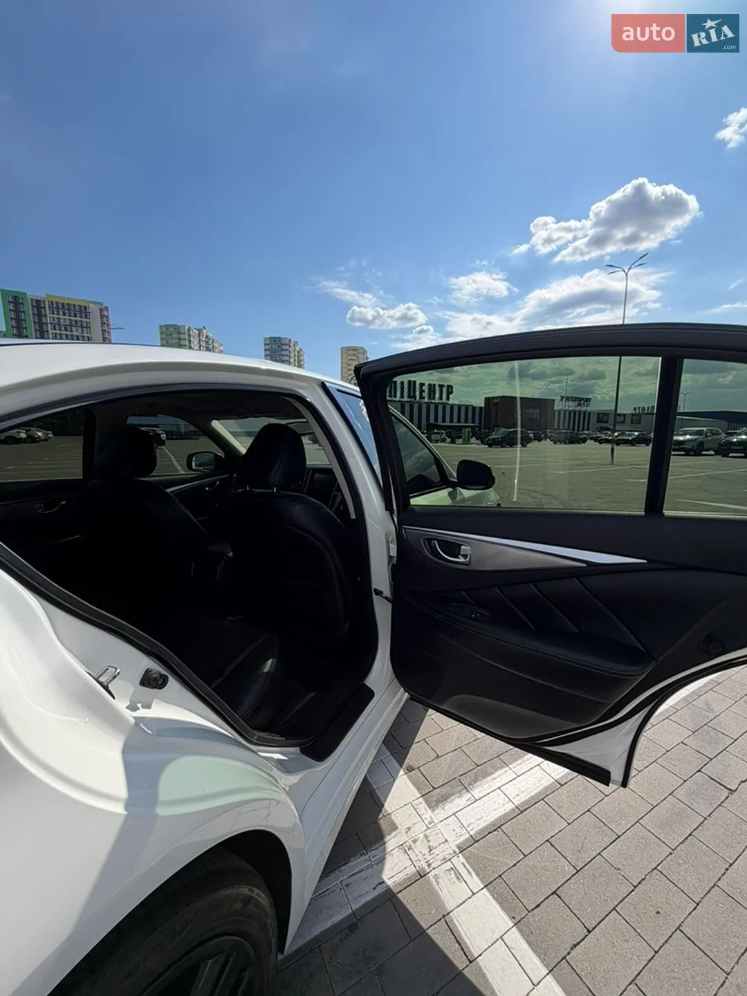 2014 Infiniti Q50 - мініатюра 23