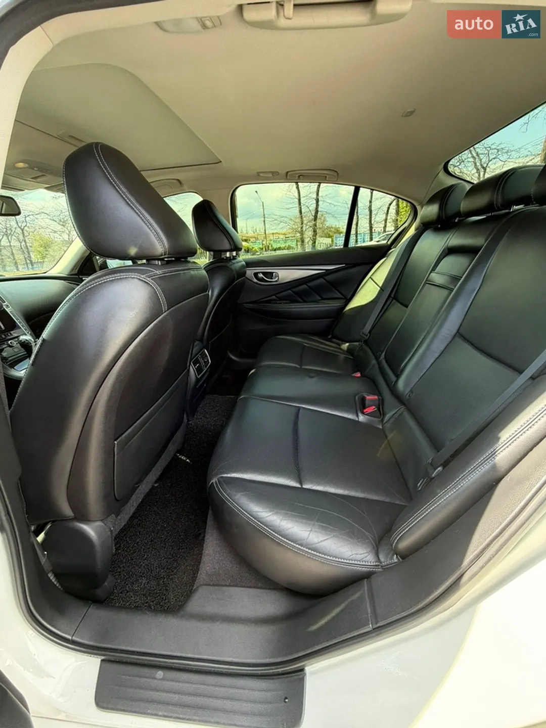2014 Infiniti Q50 - мініатюра 28