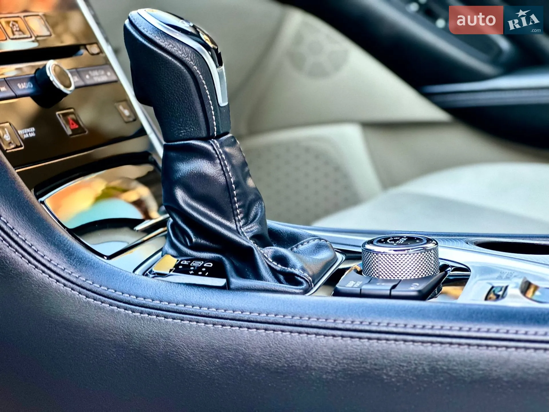2019 Infiniti Q50 - мініатюра 120