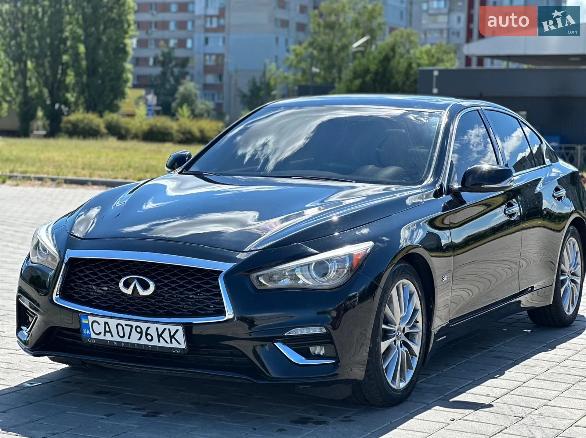 2017 Infiniti Q50 - фото 1