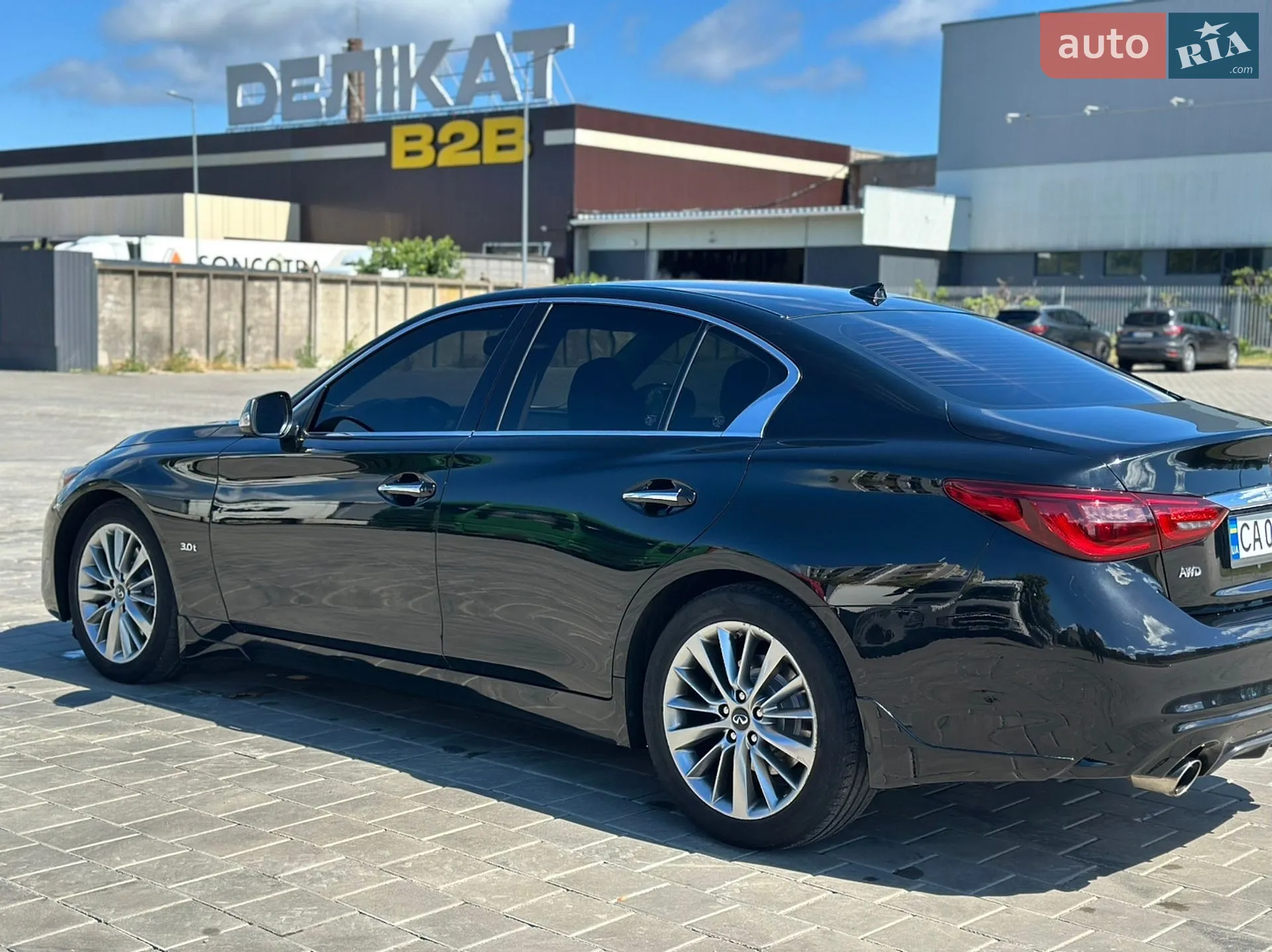 2017 Infiniti Q50 - мініатюра 7