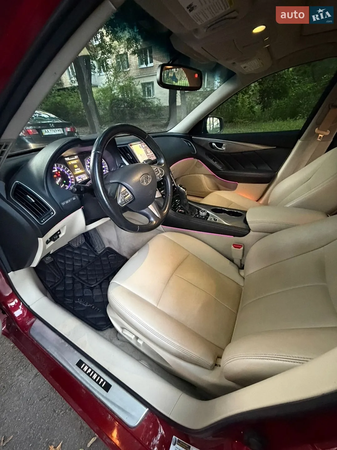 2015 Infiniti Q50 - мініатюра 12
