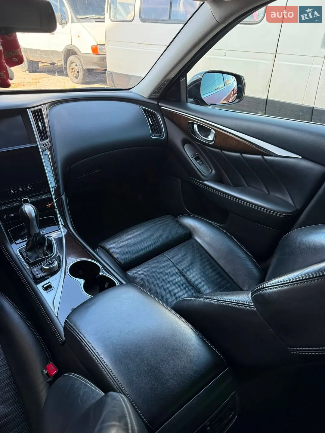2015 Infiniti Q50 - мініатюра 9