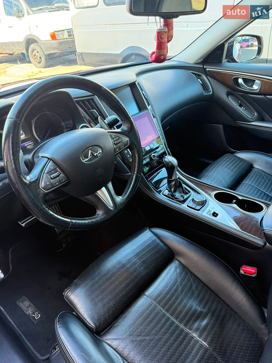 2015 Infiniti Q50 - мініатюра 12