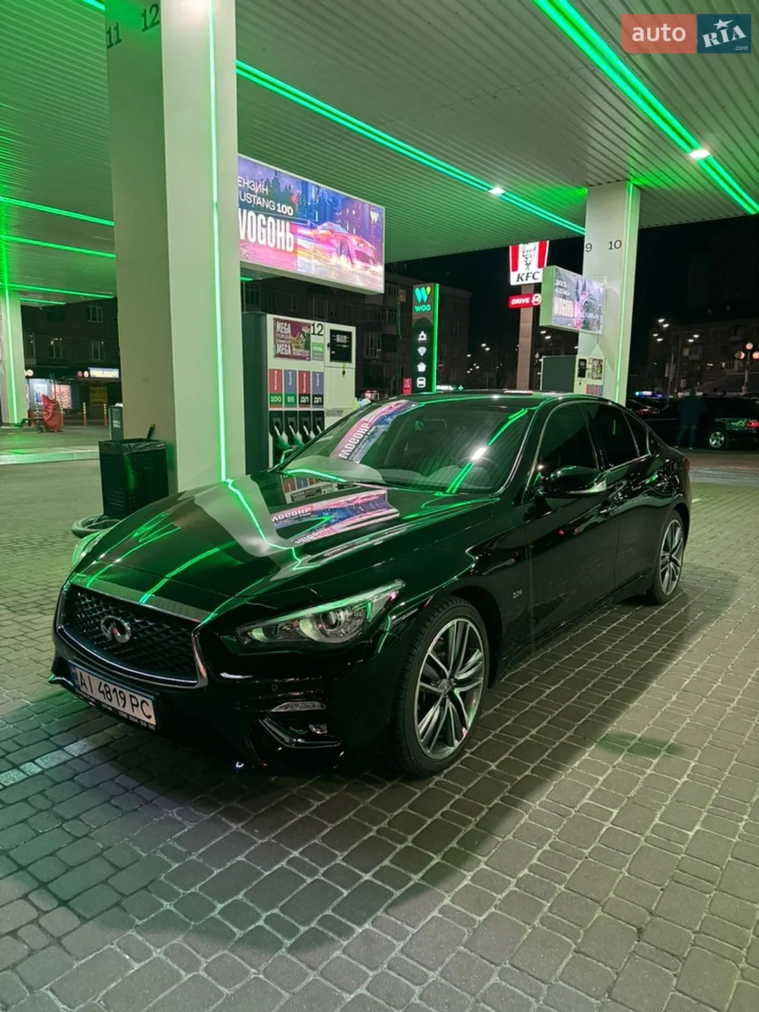 2015 Infiniti Q50 - мініатюра 3