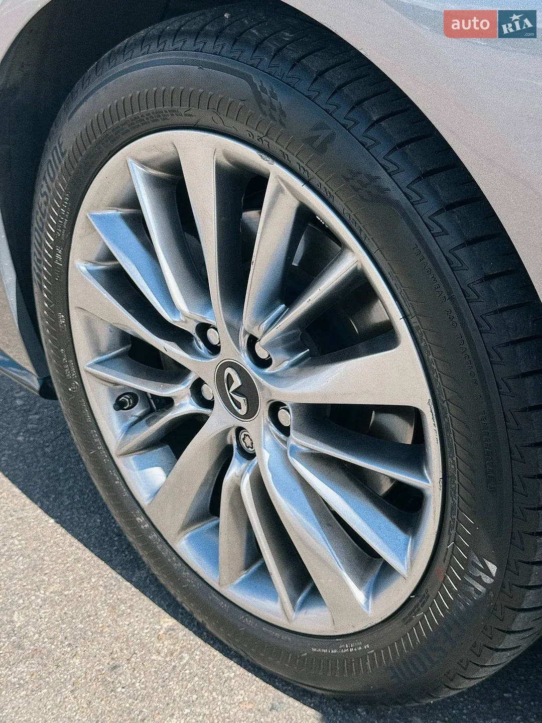 2017 Infiniti Q50 - мініатюра 11