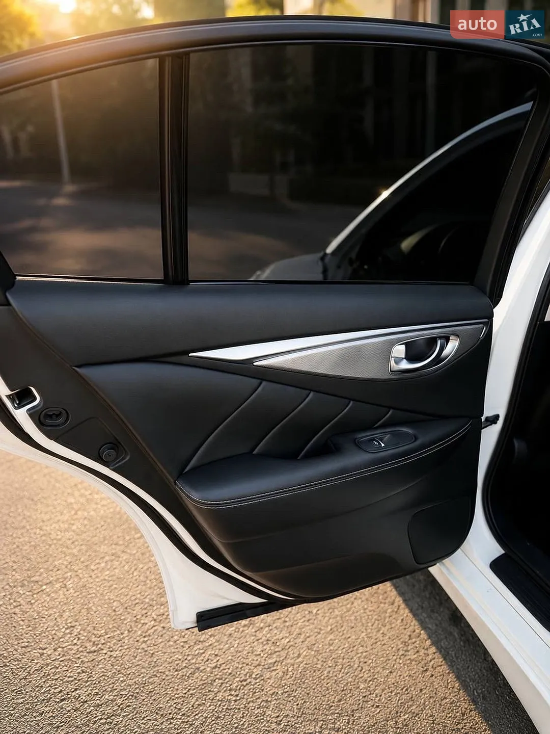 2016 Infiniti Q50 - мініатюра 8
