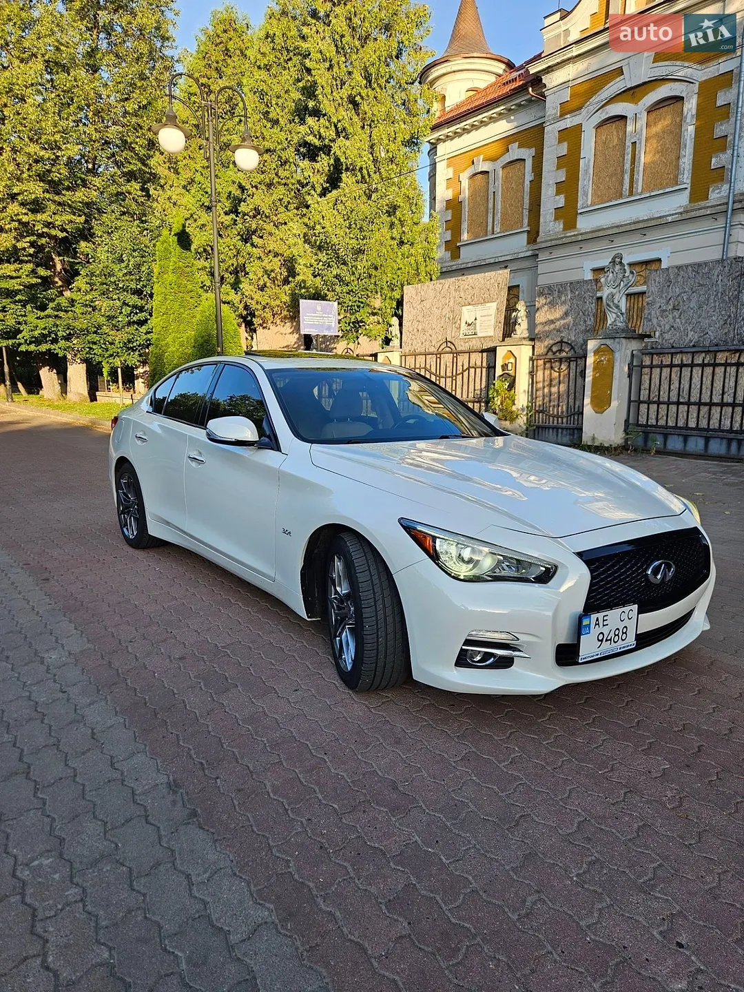 2016 Infiniti Q50 - мініатюра 9