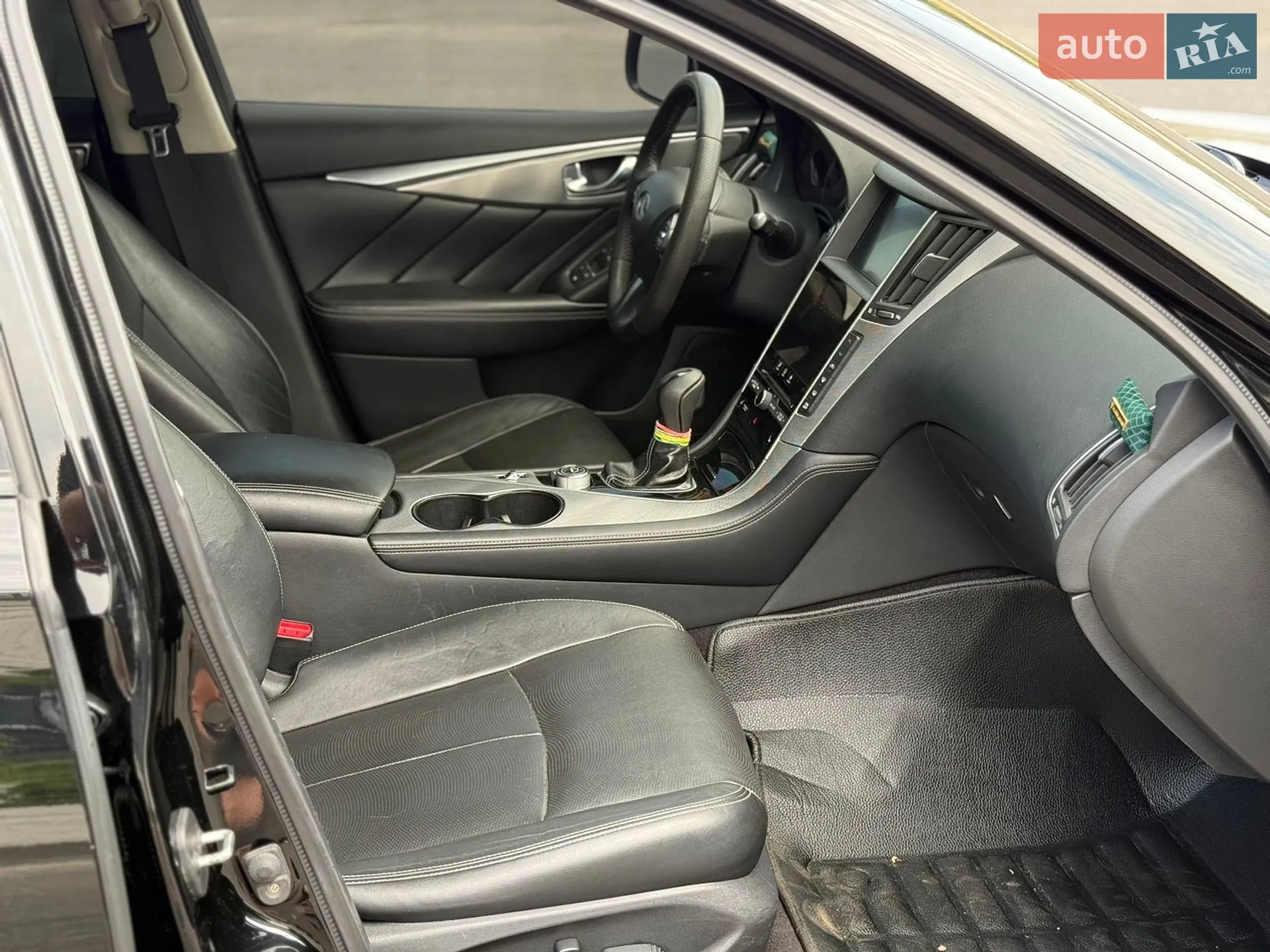 2014 Infiniti Q50 - мініатюра 9