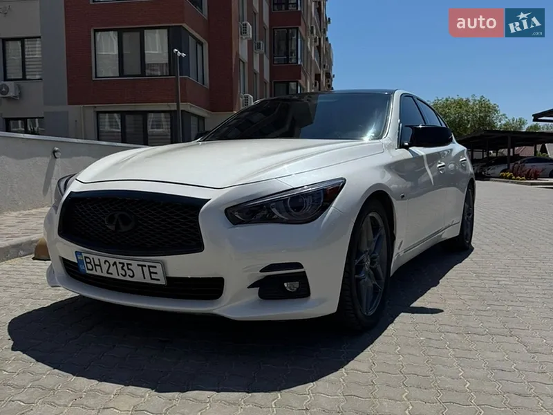 Infiniti Q50