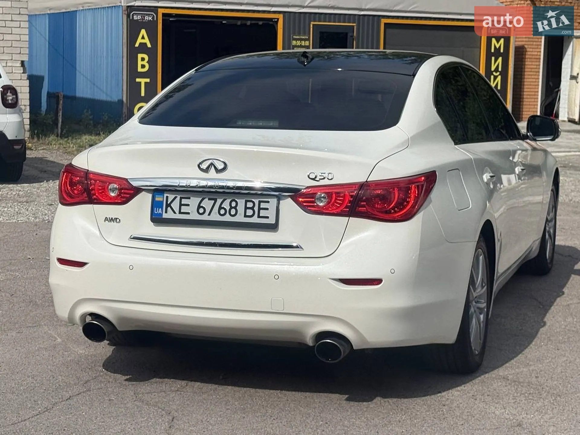 2015 Infiniti Q50 - мініатюра 8