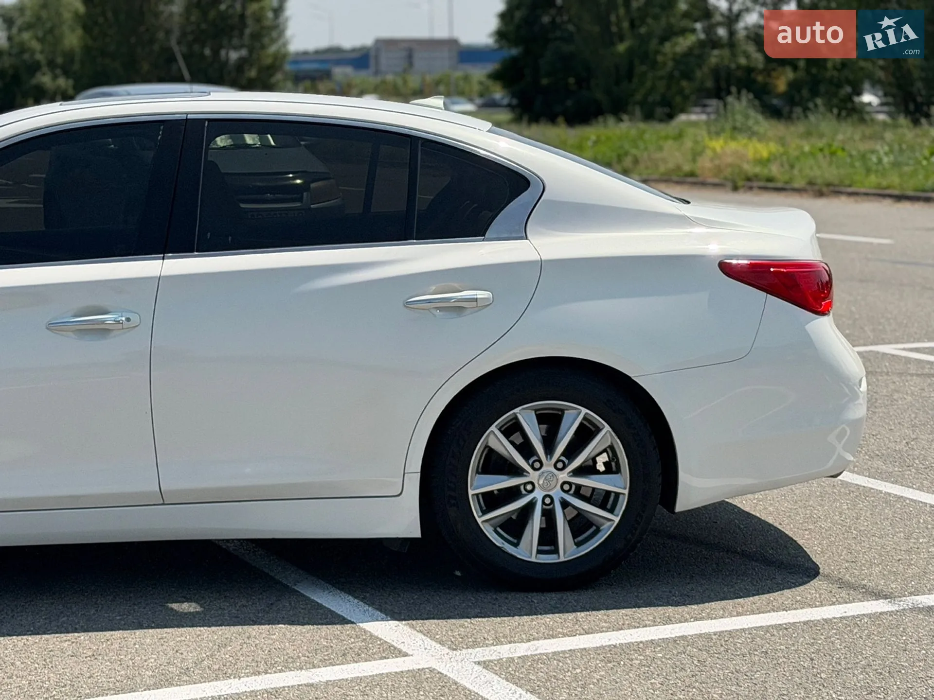2015 Infiniti Q50 - мініатюра 5
