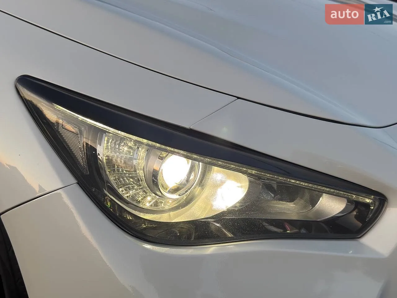 2016 Infiniti Q50 - мініатюра 14