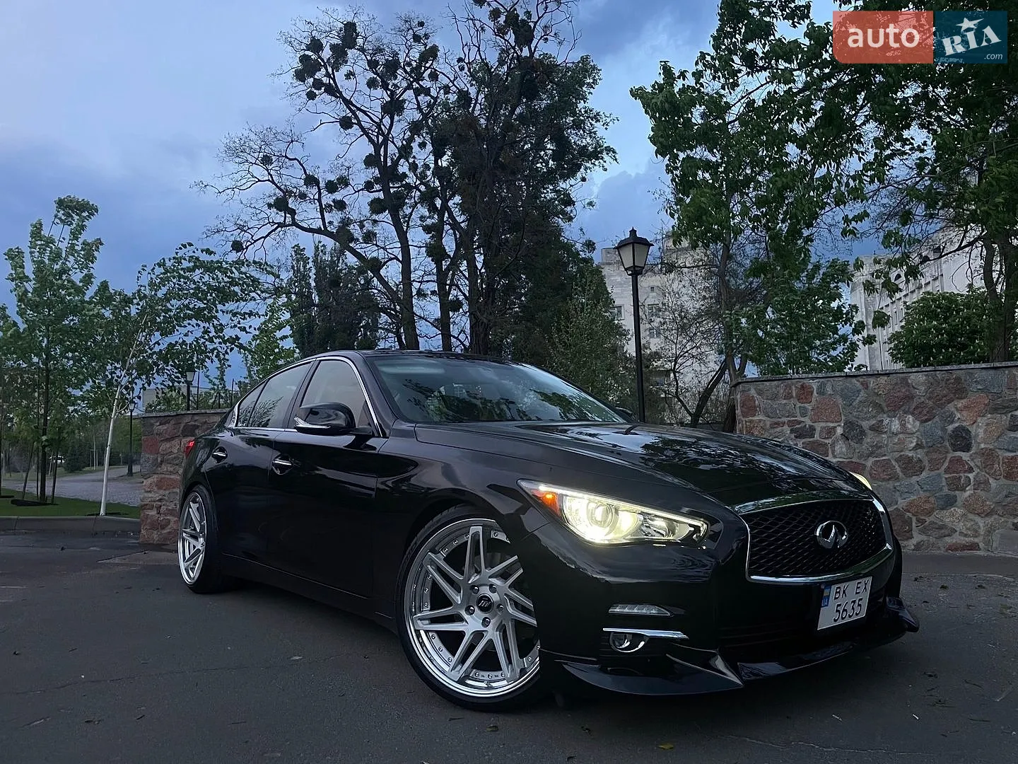 2015 Infiniti Q50 - фото 1