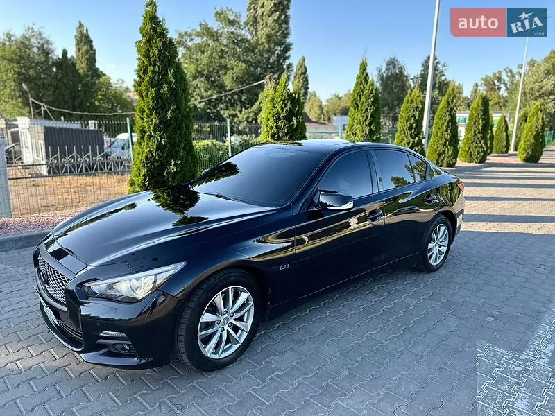 Infiniti Q50