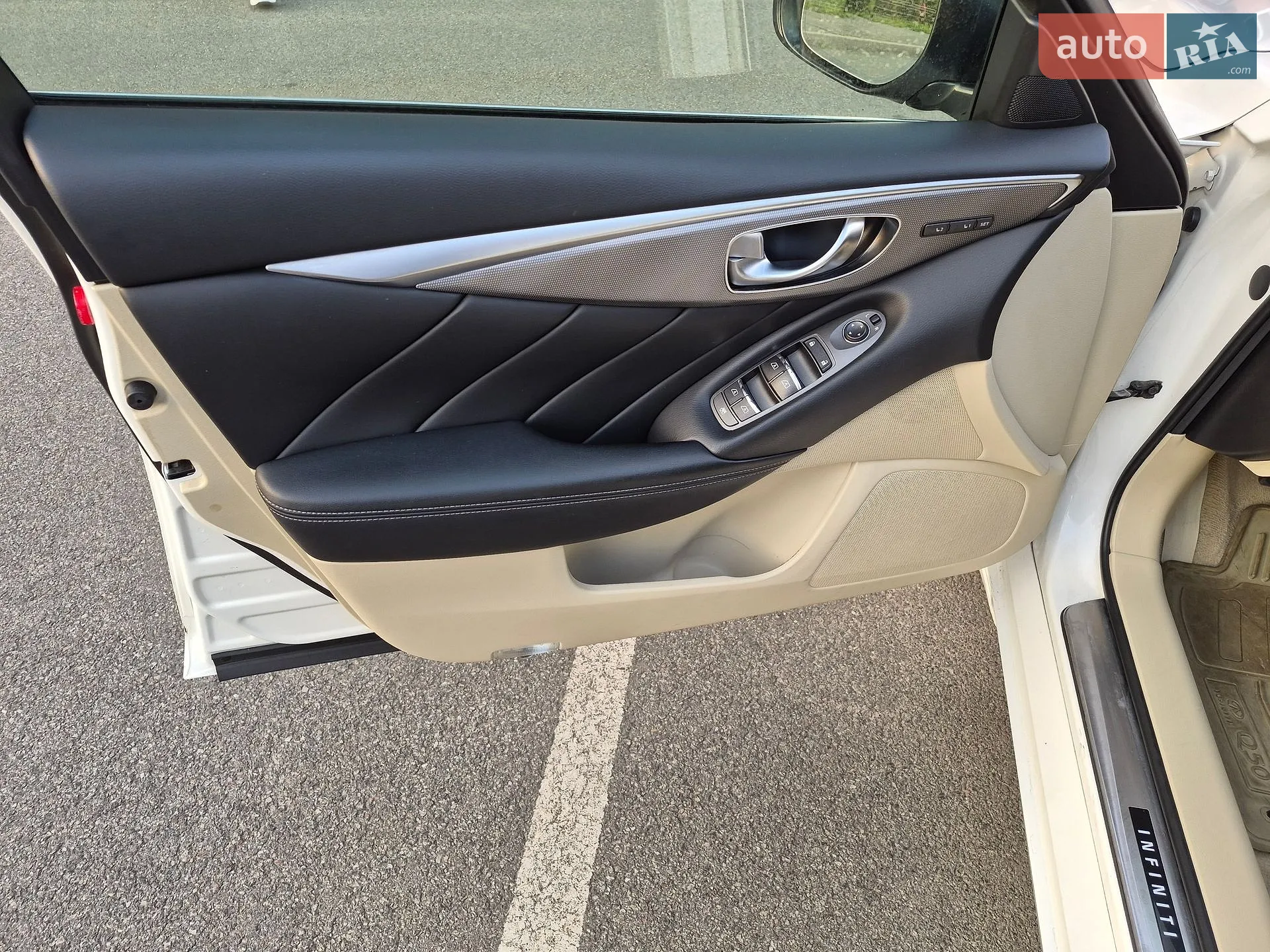 2016 Infiniti Q50 - мініатюра 18