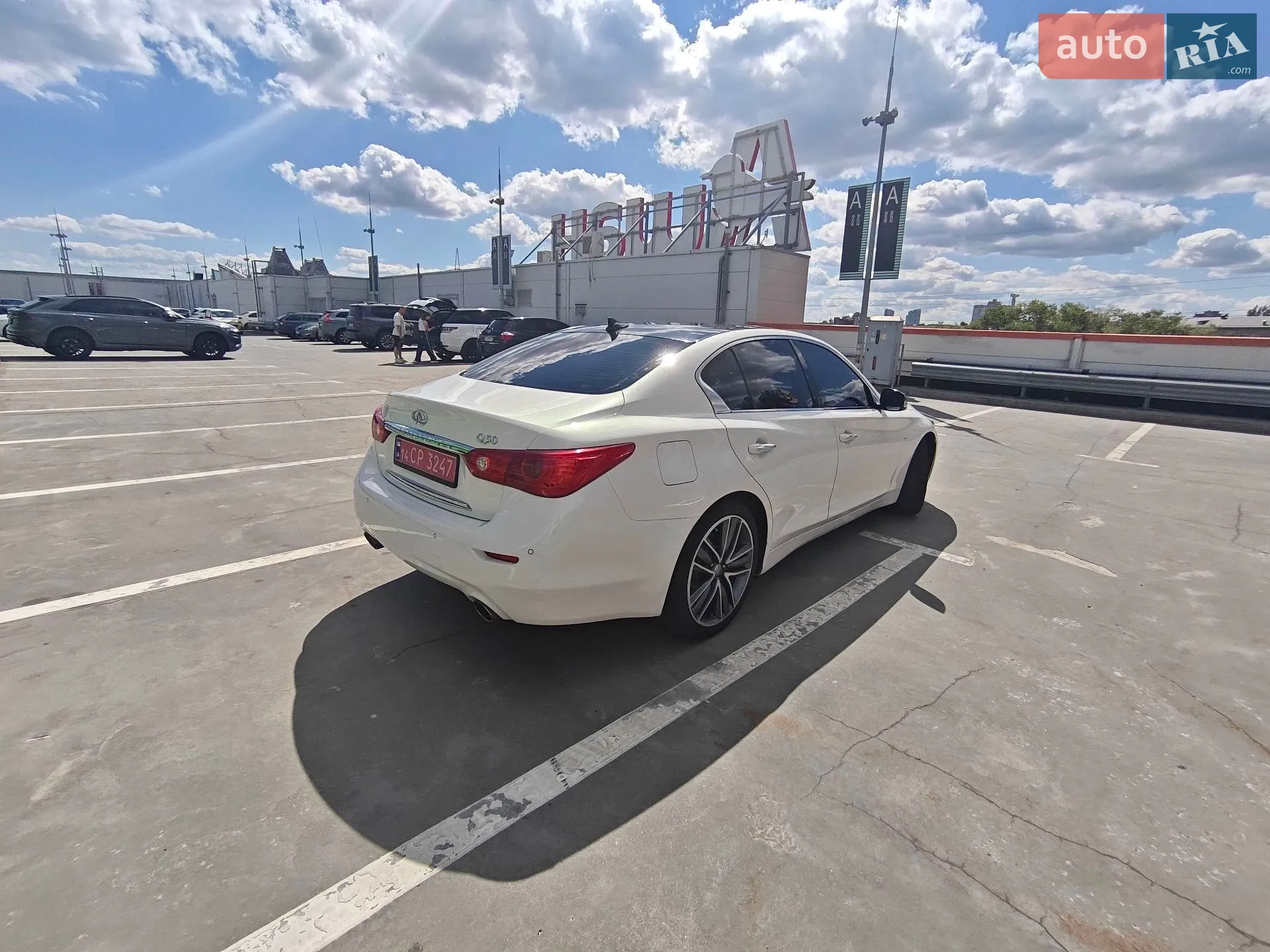 2015 Infiniti Q50 - мініатюра 20