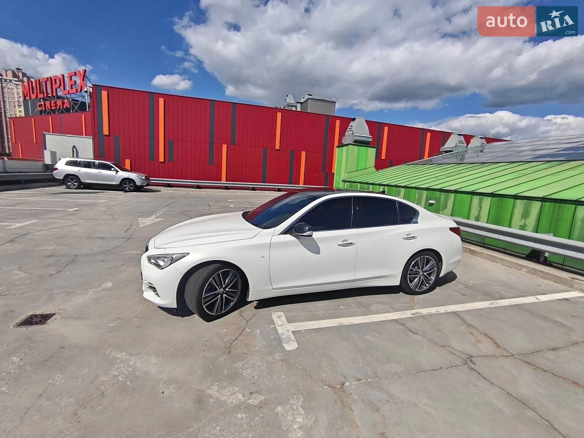 2015 Infiniti Q50 - мініатюра 15