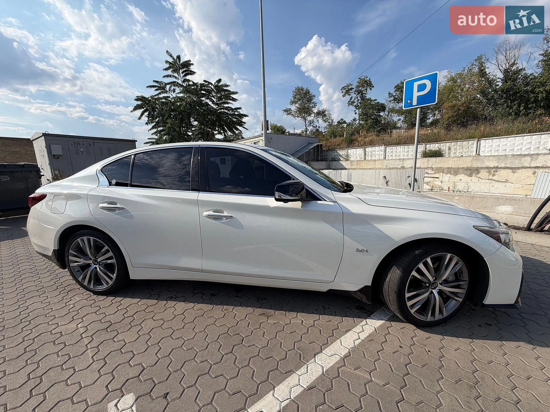 2017 Infiniti Q50 - мініатюра 6