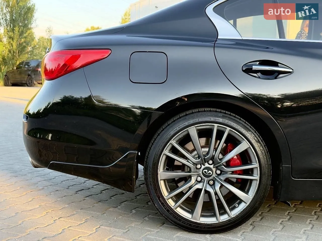 2017 Infiniti Q50 - мініатюра 12