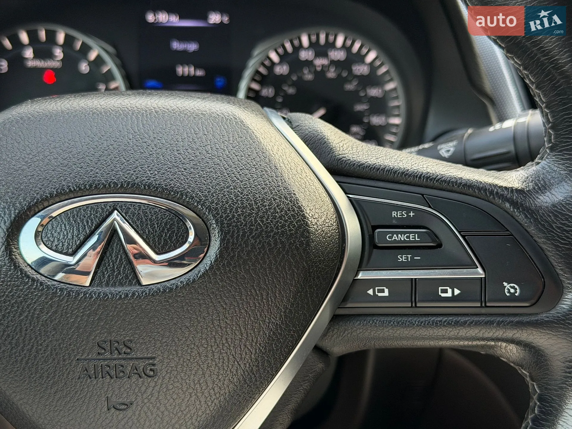2017 Infiniti Q50 - мініатюра 45
